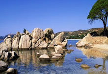 爱游戏体育-欧盟杯烽火重燃！死亡之组绞杀与王冠之争的史诗对决