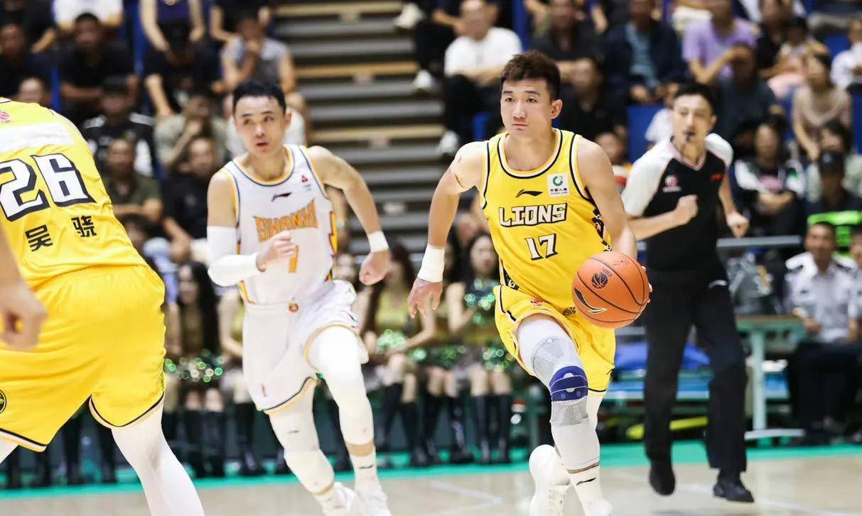 爱游戏入口-争夺季后赛席位，广厦队全力以赴迎战山西队的简单介绍