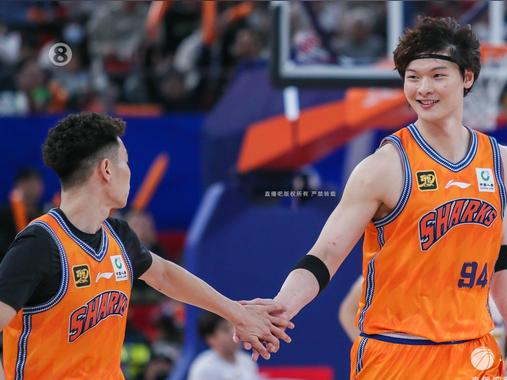 爱游戏体育-豪门巴列卡诺豪取七连胜傲视意乙榜首位置的简单介绍