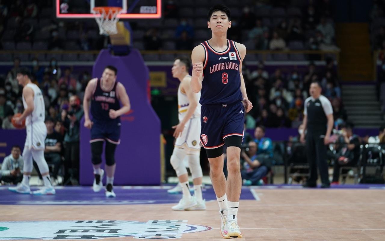 包含CBA球队集结备战,力争新赛季取得更好成绩的词条 包含CBA球队集结备战,力争新赛季取得更好成绩的词条