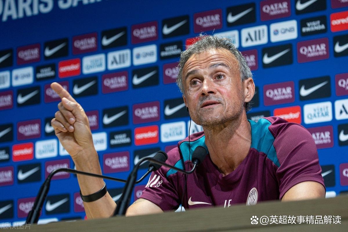 包含阿森纳小将备战欧洲杯,年仅岁即跻身国家队的词条 包含阿森纳小将备战欧洲杯,年仅岁即跻身国家队的词条