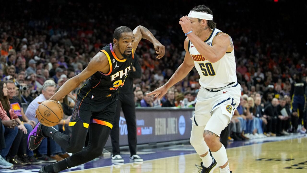 爱游戏官方-钱德勒率队遭受挑战第一名太阳重现联盟顶级水准的简单介绍