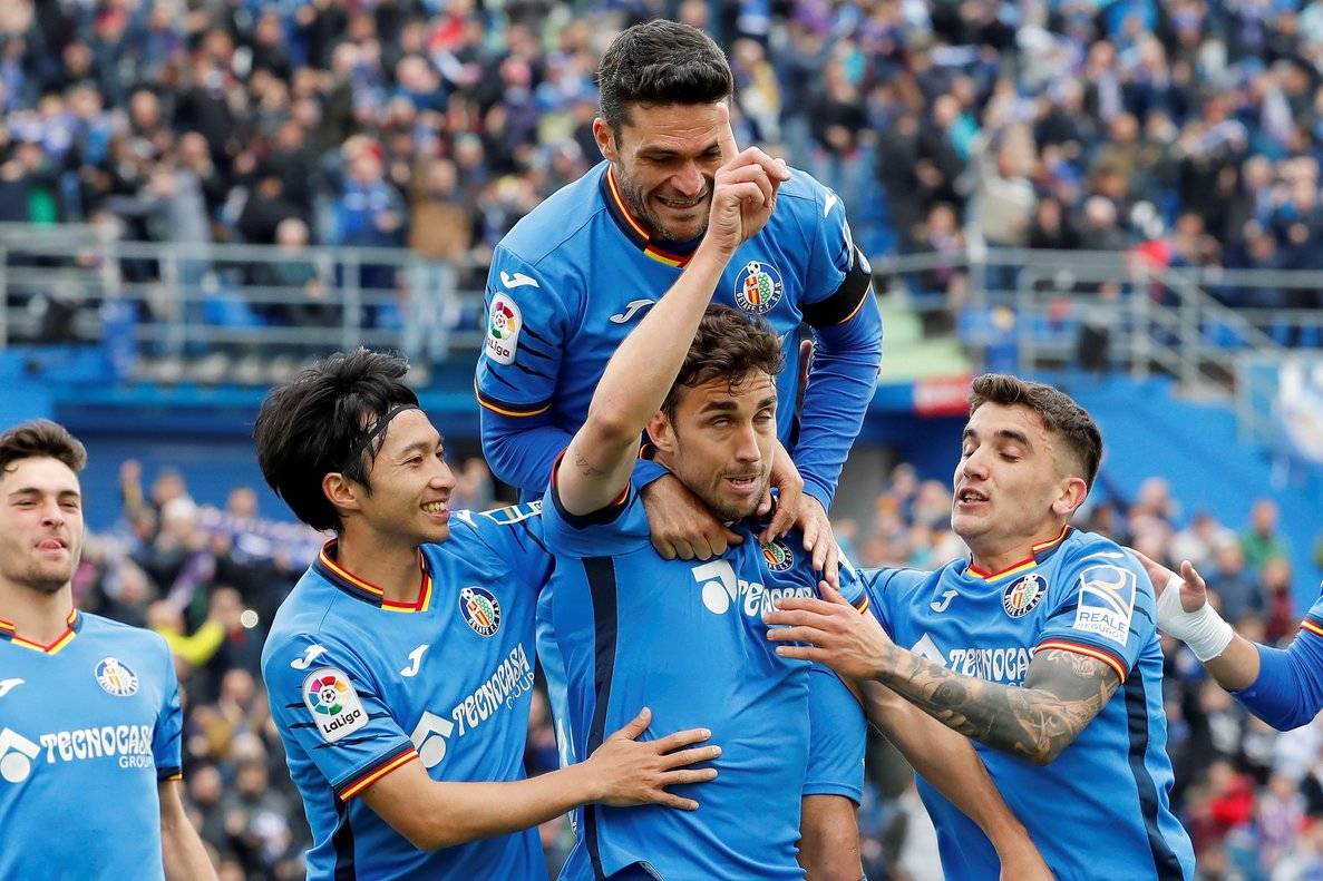 赫罗纳能否在对阵埃瓦尔的比赛中保持领先地位?的简单介绍 赫罗纳能否在对阵埃瓦尔的比赛中保持领先地位?的简单介绍