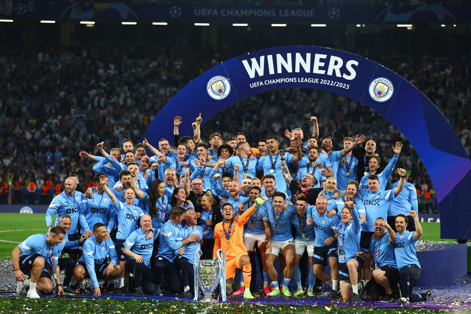 爱游戏APP-曼联势必击败斯托克城，争夺积分