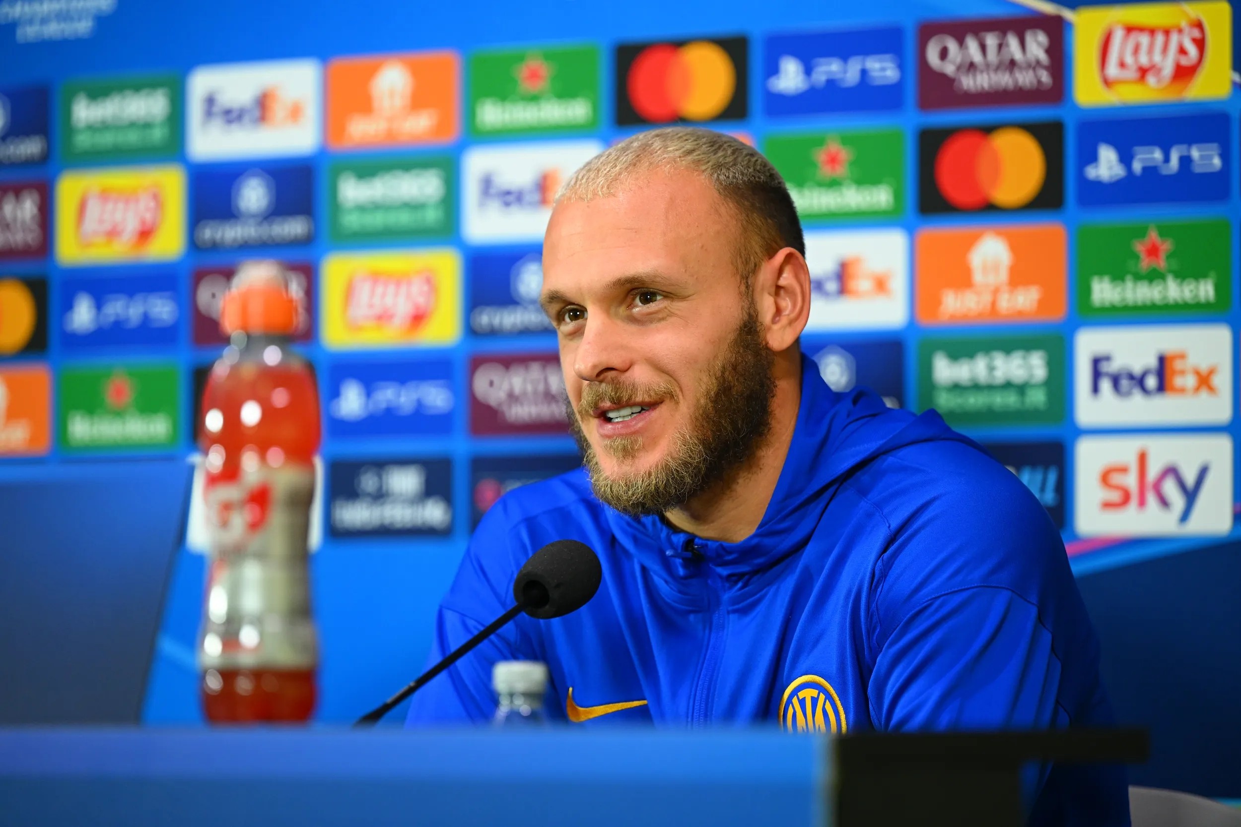 莱比锡主场爆冷失利,球迷心情低落的简单介绍 莱比锡主场爆冷失利,球迷心情低落的简单介绍