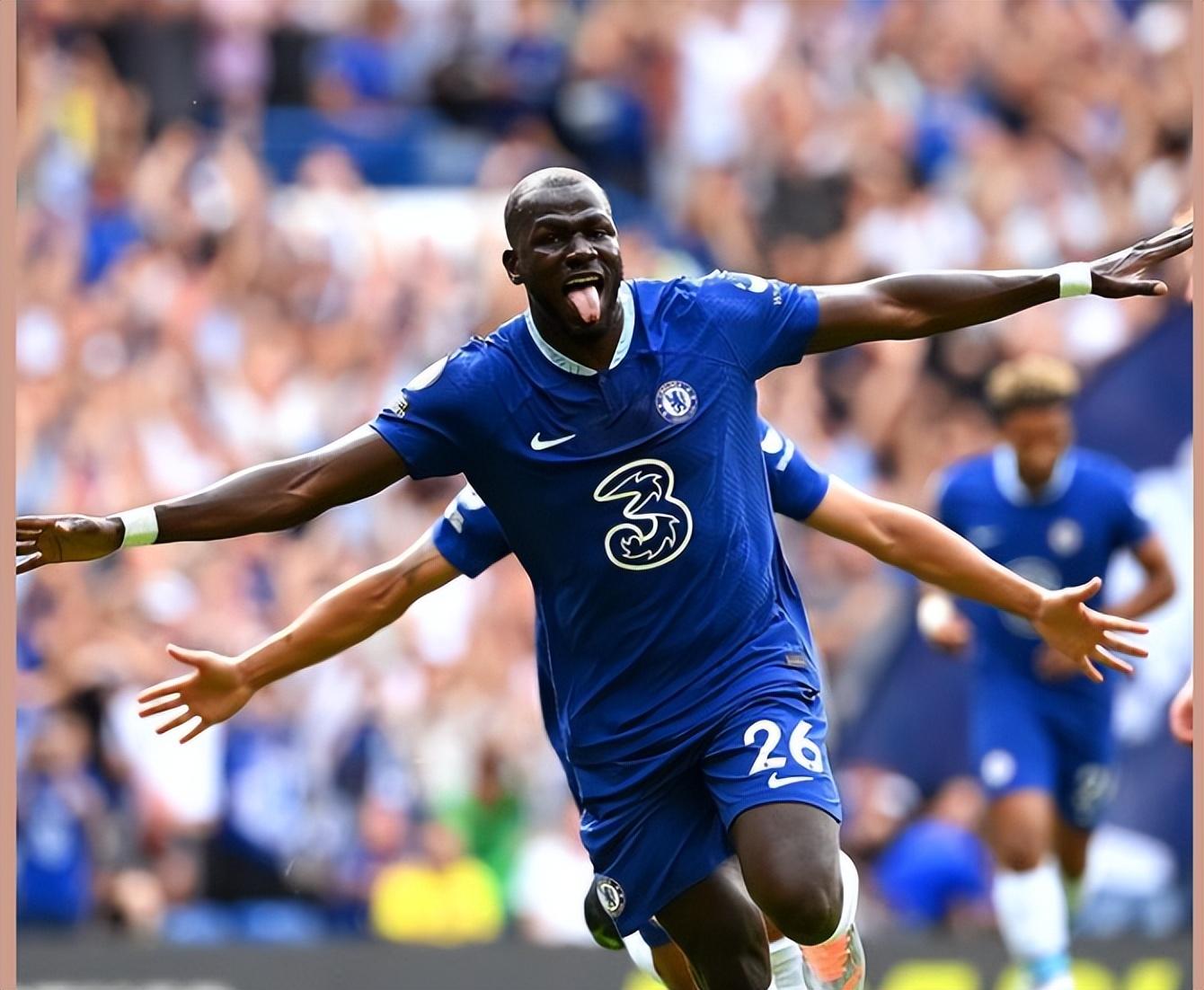 爱游戏-热刺签入新后卫，助阵球队稳固后防线