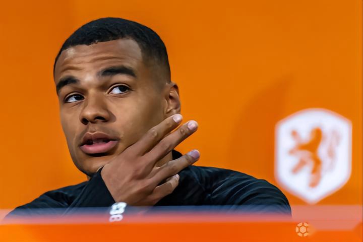 爱游戏娱乐-关于重庆队主教练辞职传闻缠身,球队面临变革的信息