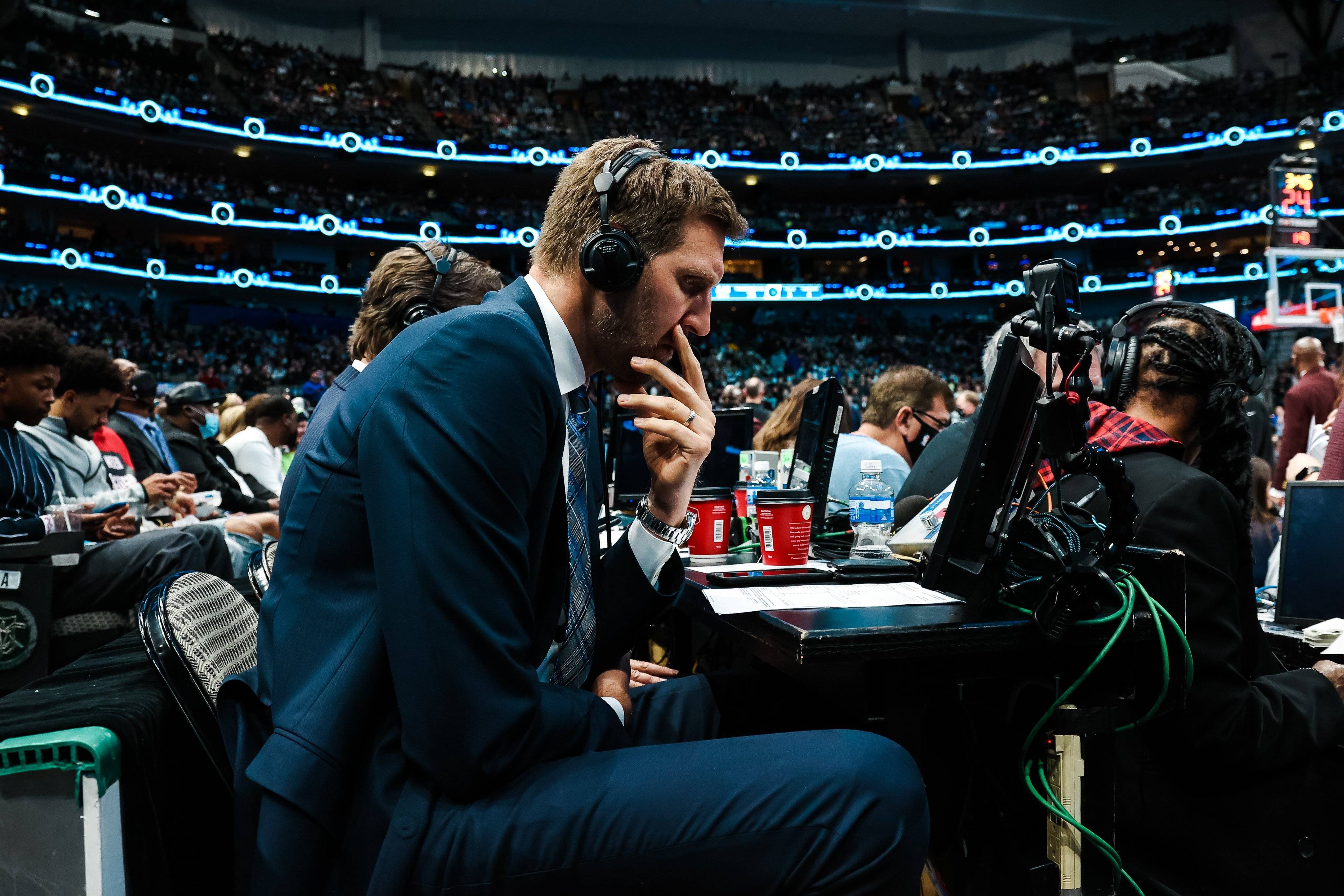 比赛见闻:罗宾逊战术精湛送出助攻的简单介绍 比赛见闻:罗宾逊战术精湛送出助攻的简单介绍