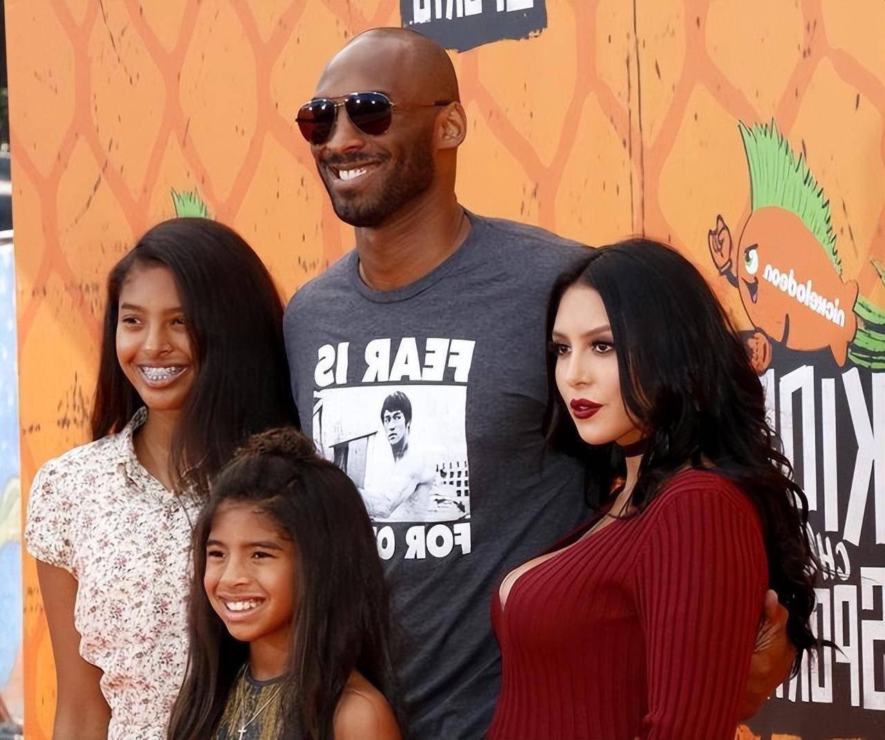 爱游戏APP-科比女儿成为篮球新秀,继承父亲衣钵