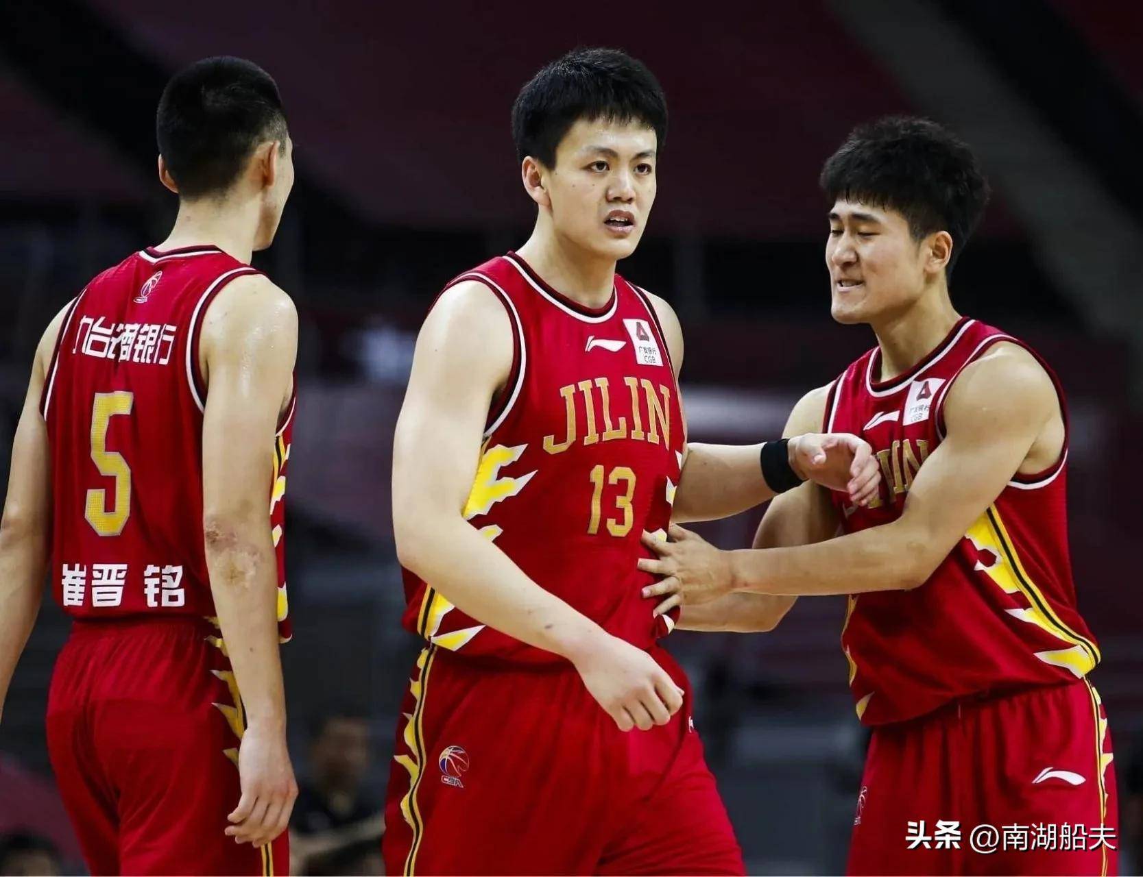 爱游戏官网-包含吉林队在篮球比赛中迎来好运的词条