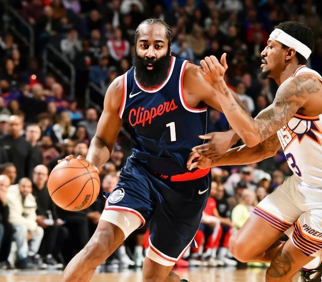 快船内线组合火力全开,球队打破连败窘境的简单介绍 快船内线组合火力全开,球队打破连败窘境的简单介绍