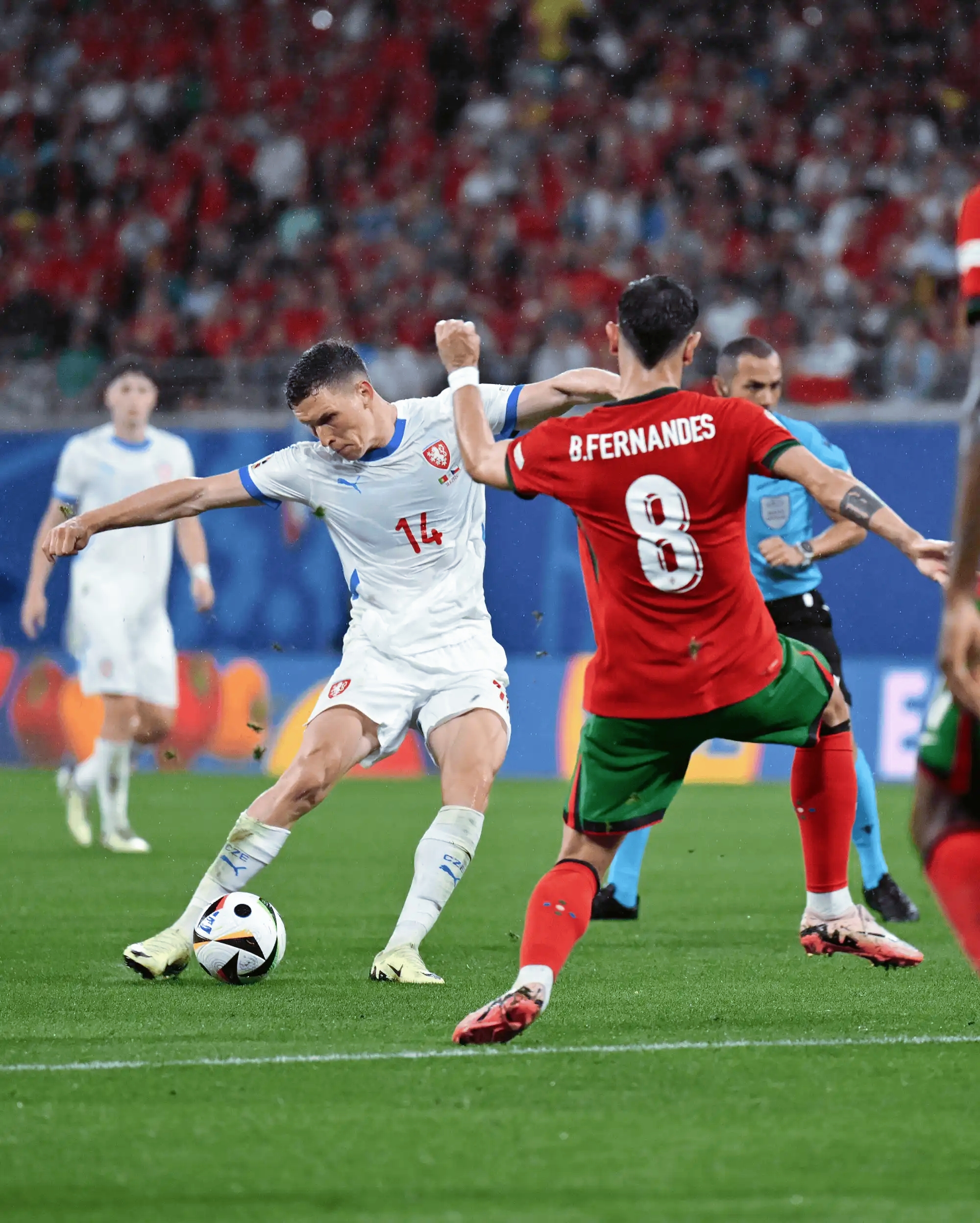 爱游戏入口-欧国盃：劲旅球队瞄准胜利方向的简单介绍