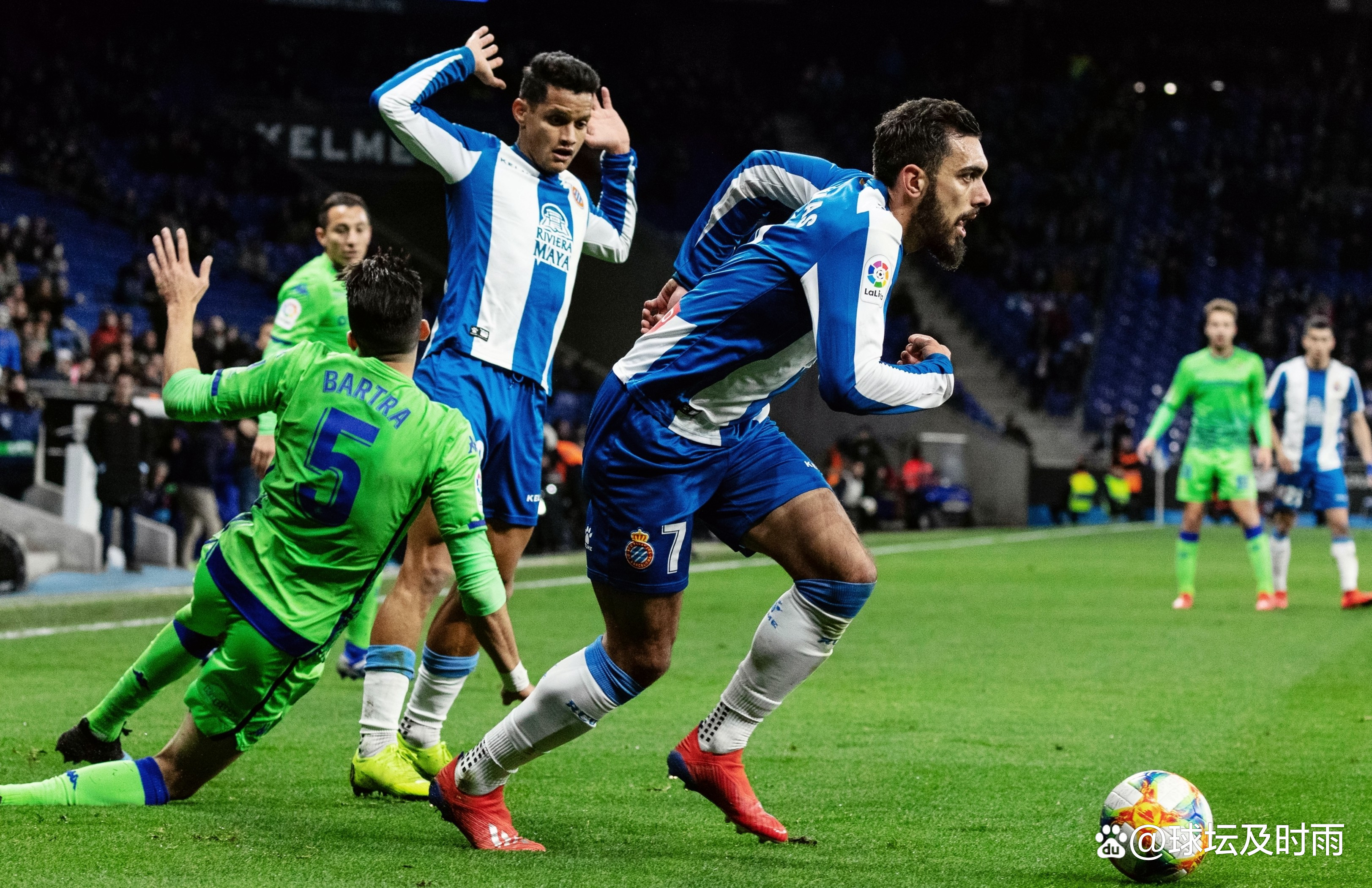 爱游戏体育-西甲竞争激烈,毕尔巴鄂遭遇失利