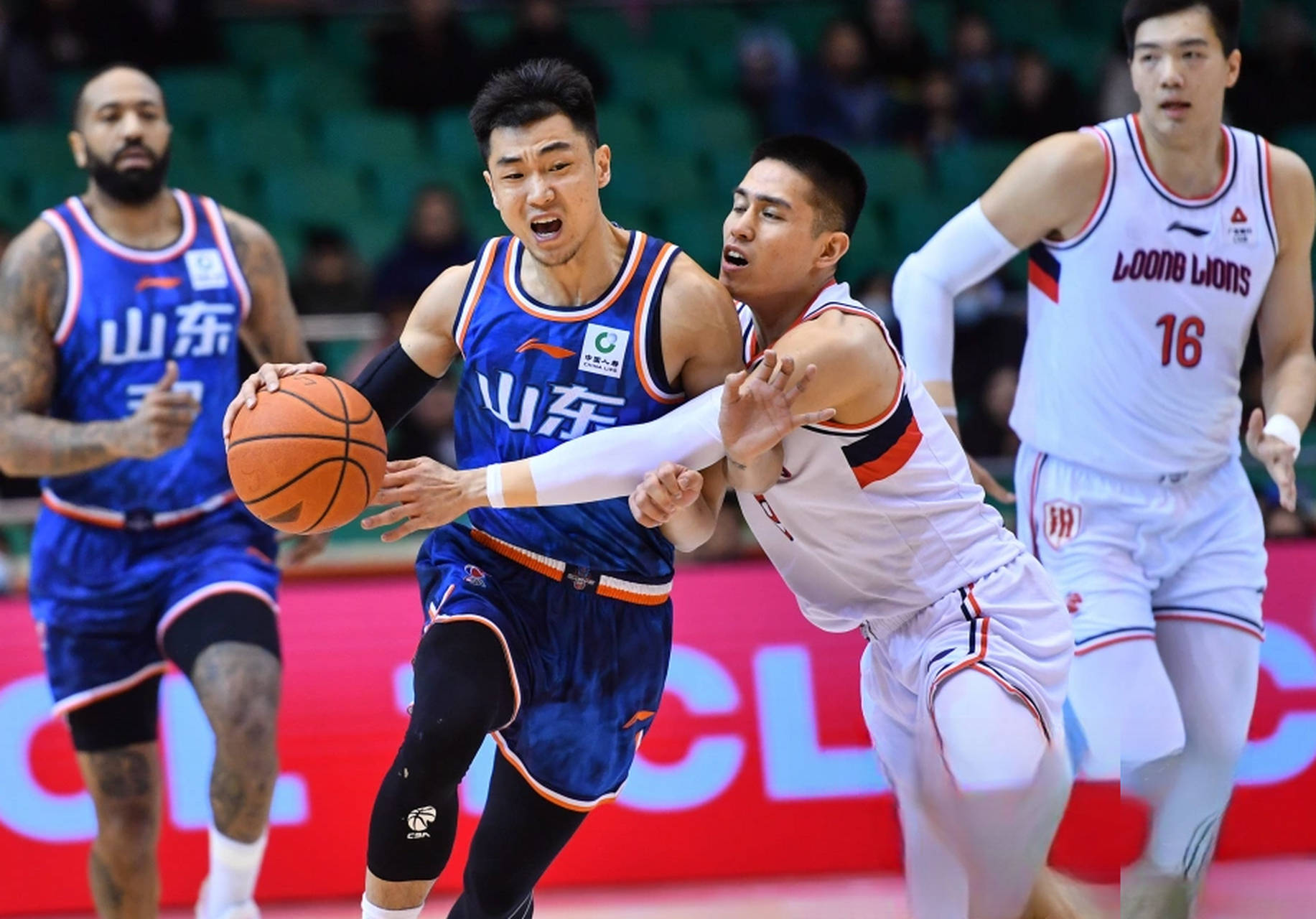 山东豪取十二连胜,球队士气高涨 山东豪取十二连胜,球队士气高涨