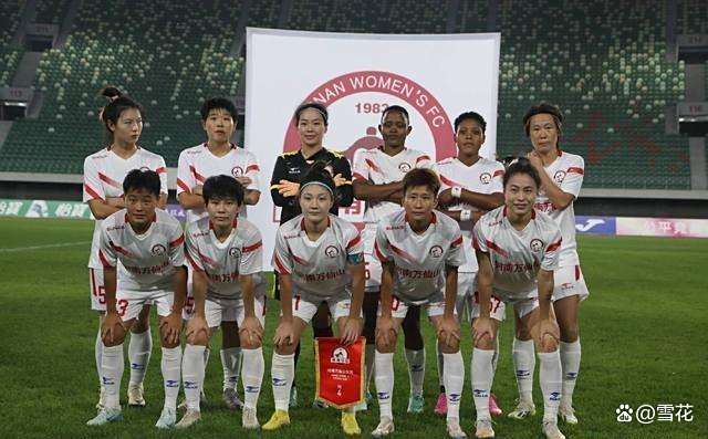 爱游戏APP-西非足球友谊赛大幕落下，球队备战下一场