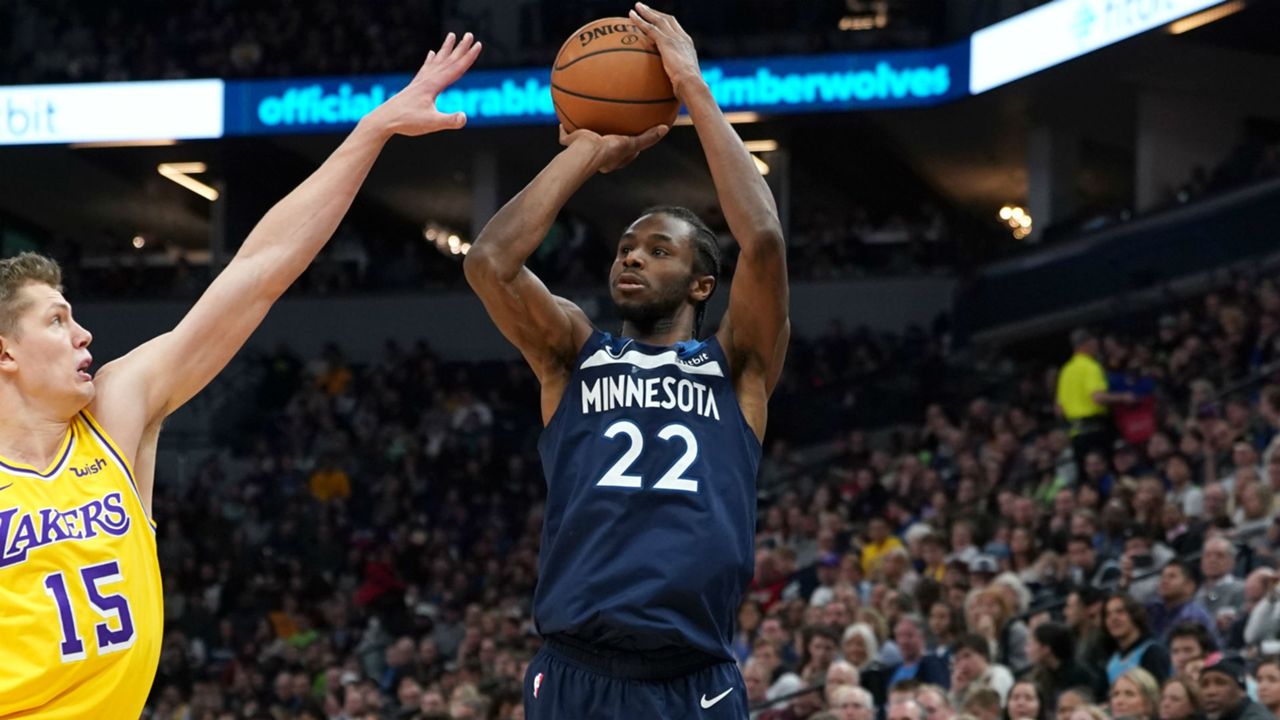 狼队崛起轻取马刺维金斯+造连胜