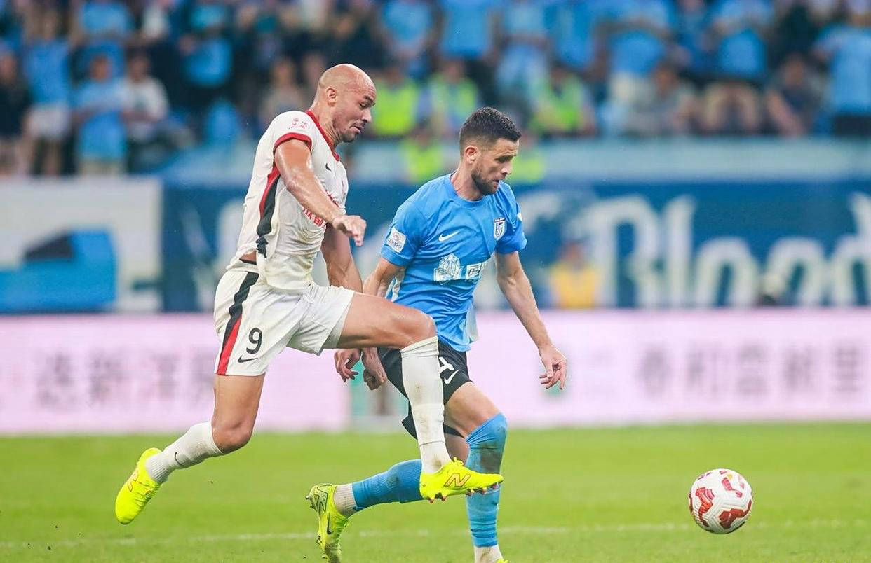 关于精彩瞬间回放联赛球员实力对比的信息