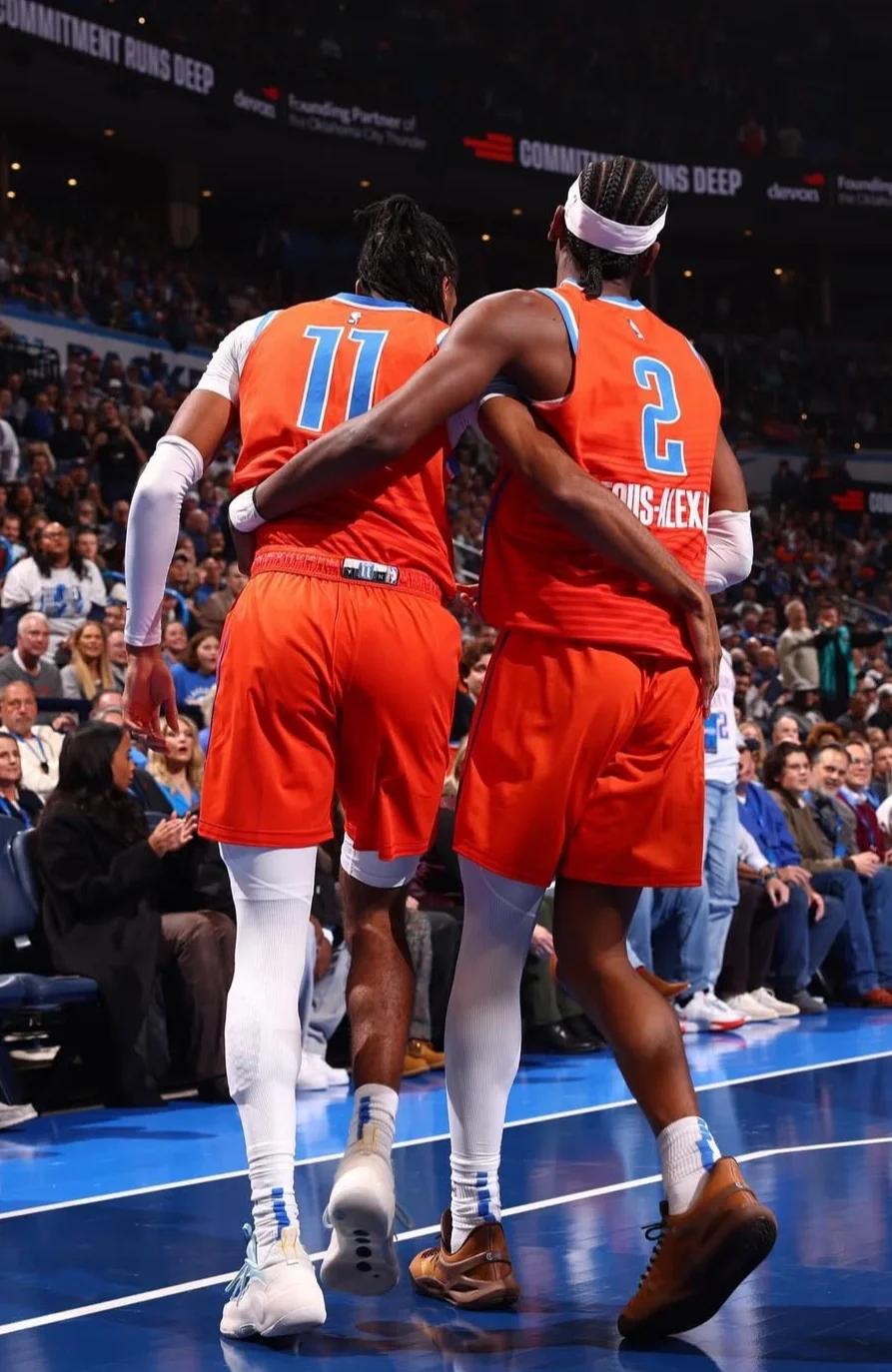 爱游戏下载-林唯一表现抢镜,独行侠再添一胜的简单介绍