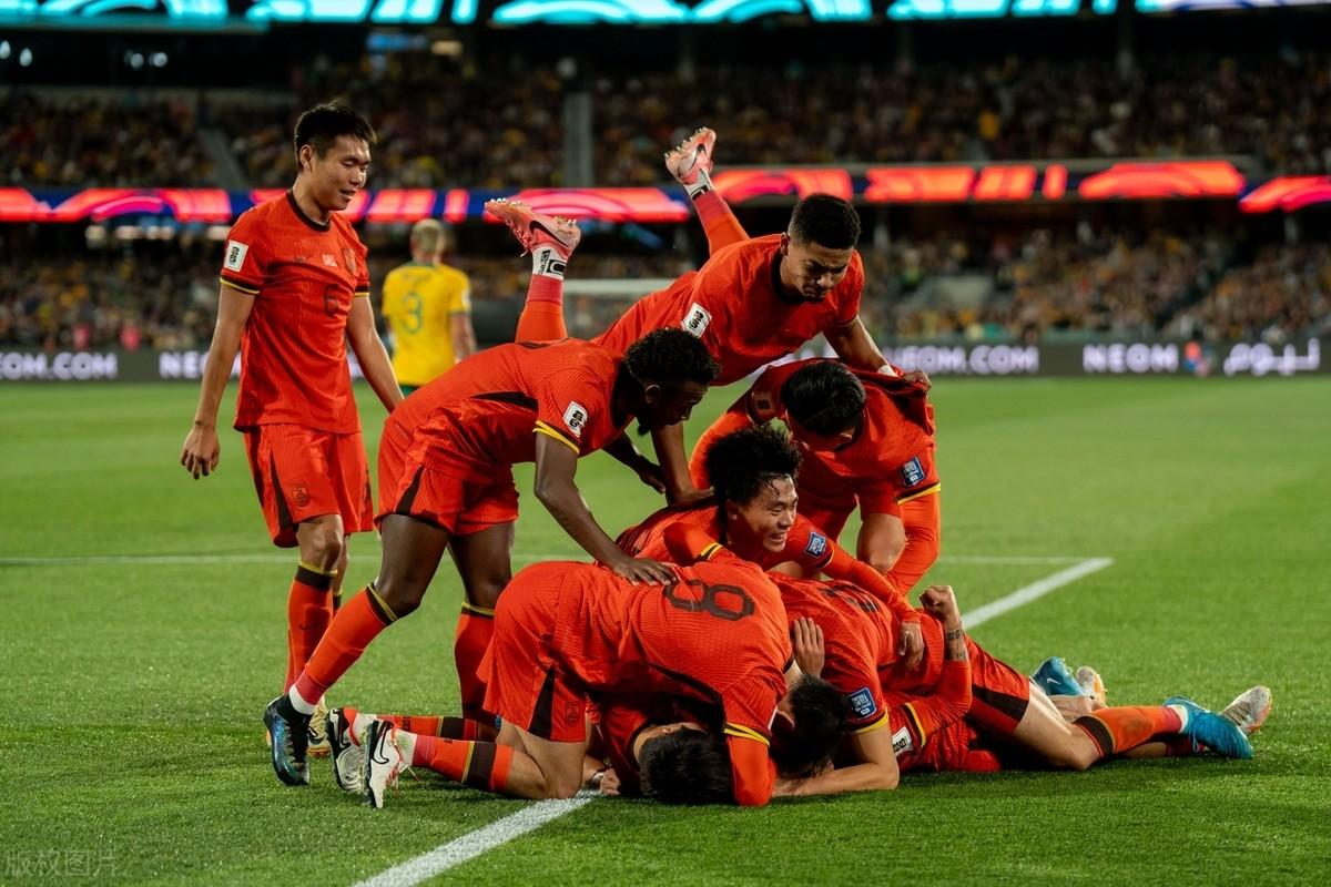 爱游戏体育-让人热血沸腾的足球赛事精彩纷呈！