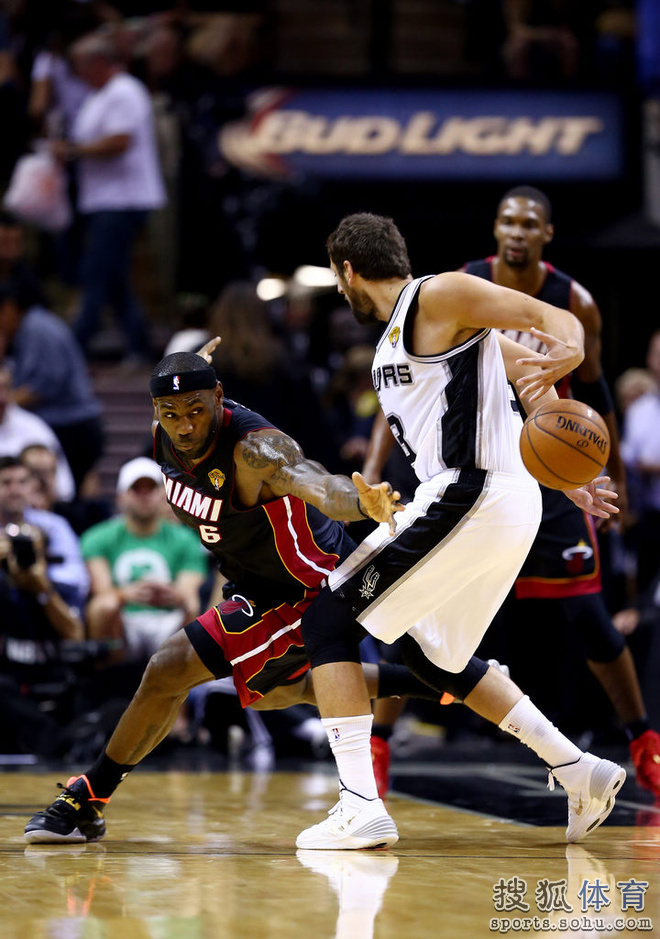 热火胜马刺，继续追赶季后赛名额