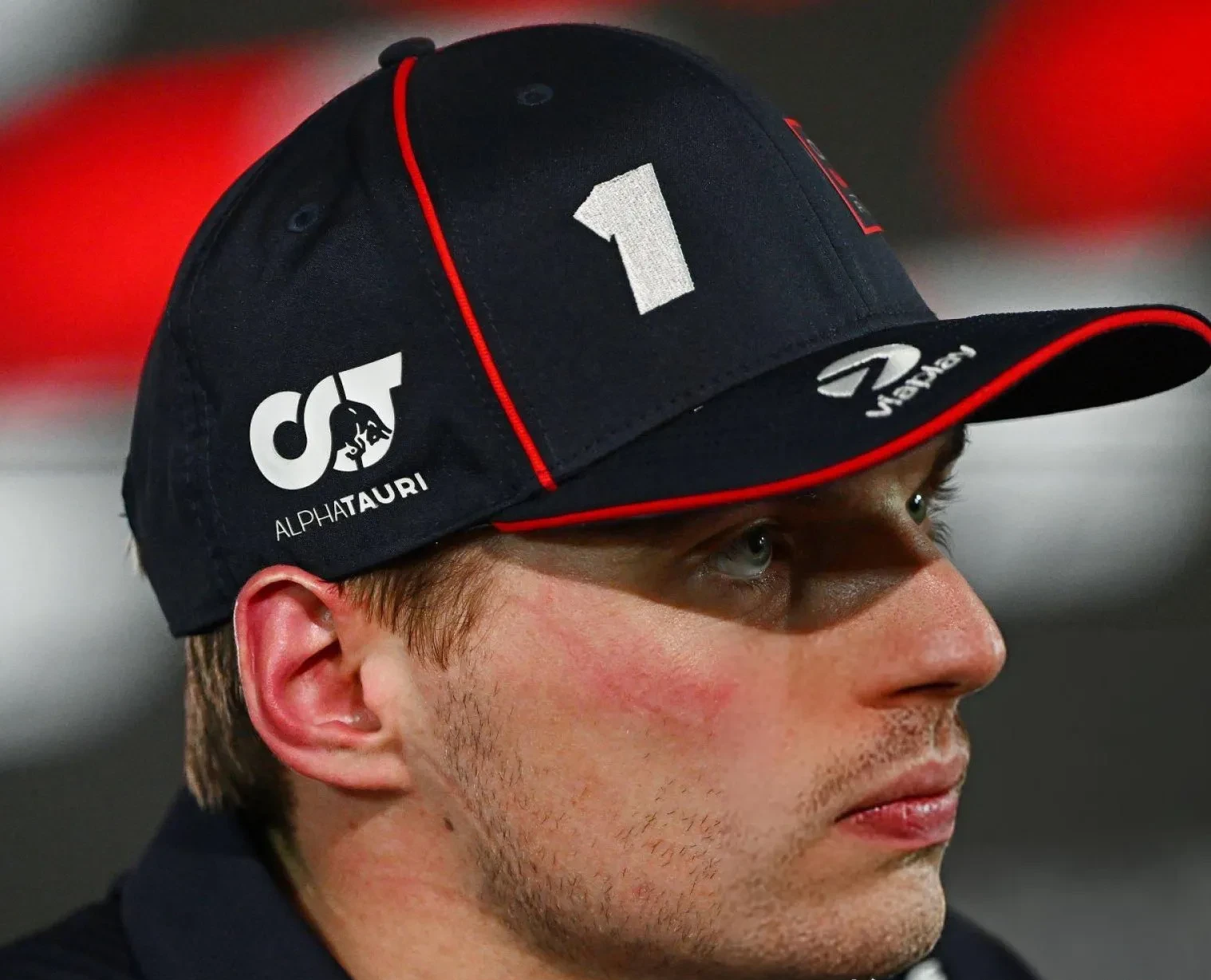 爱游戏官方-包含哈斯车队翻盘梅赛德斯，维斯塔潘惊艳四座的词条